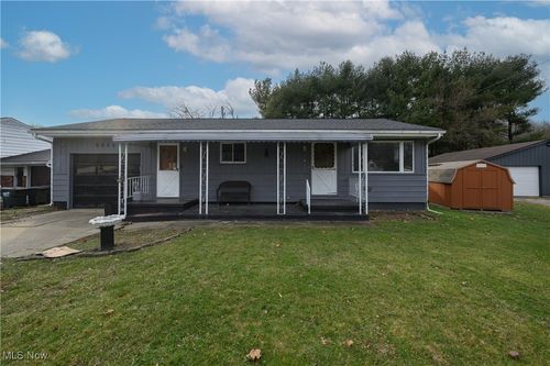 2664 State Route 416 Se, New Philadelphia, OH, 44663-6864 | Card Image