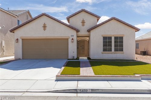 5432 Roaring Surf Dr, North Las Vegas, NV, 89031-0738 | Card Image
