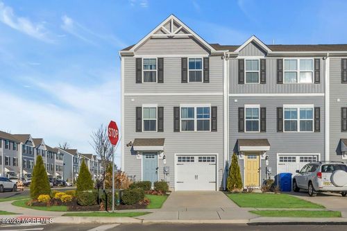 1 L Wendowski St, Edgewater Park, NJ, 08010-1755 | Card Image