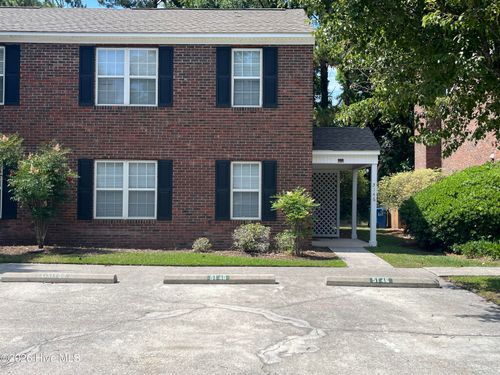 5146 Lampost Cir, Wilmington, NC, 28403-0679 | Card Image