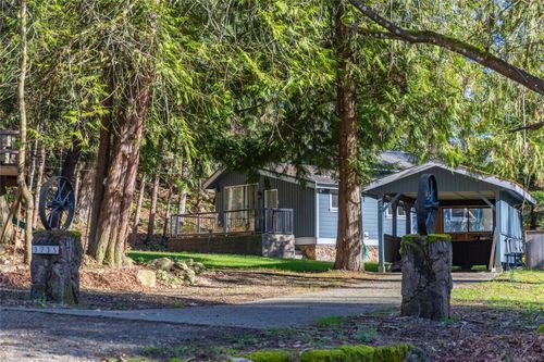 3735 Capstan Lane, Pender Island, BC, V0N2M0 | Card Image