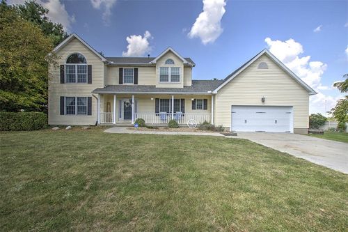 309 N Linden St, Maroa, IL, 61756-9798 | Card Image