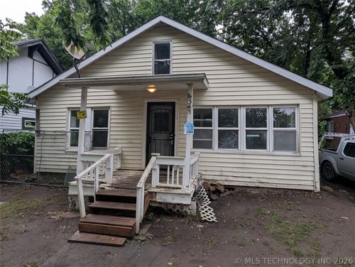 343 Zunis Ave, Tulsa, OK, 74104-2213 | Card Image