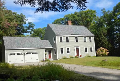 90 Deer Run, Henniker, NH, 03242-4051 | Card Image