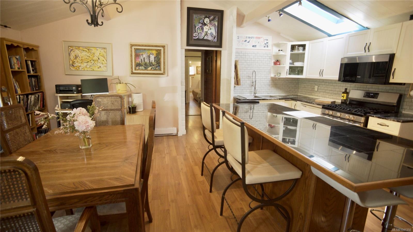 Residential in Cortes Island 4