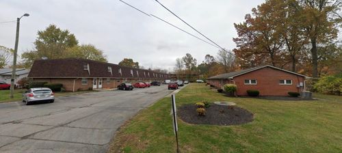 53 Neil St, Delaware, OH, 43015-2542 | Card Image