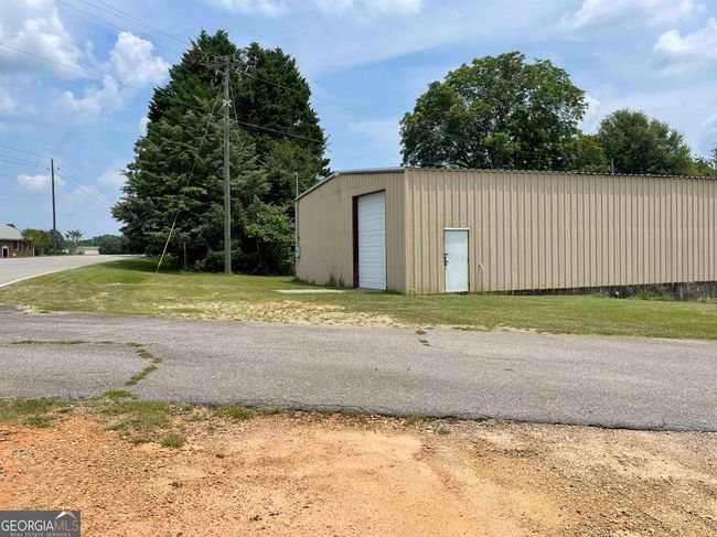 6584 Nowhere Rd, Home with 0 bedrooms, 0 bathrooms and null parking in hull GA | Image 8