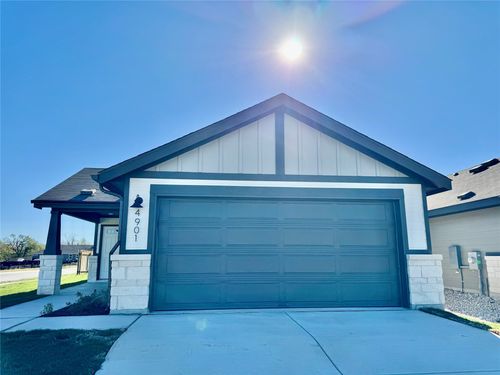 4901 Stockton Ln, Del Valle, TX, 78617-2896 | Card Image