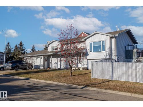 {{alt}} | Card Image