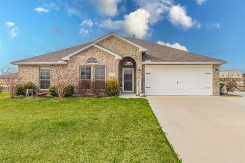 124 Brook Ln, Decatur, TX, 76234-2374 | Card Image