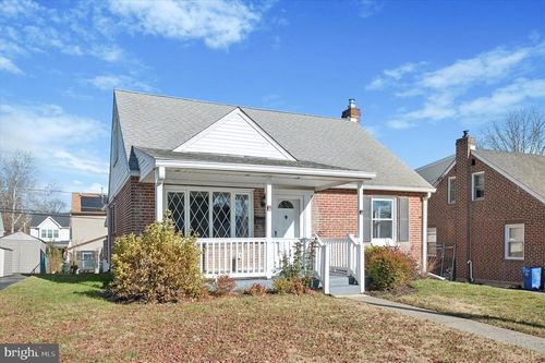 421 Lawrence Rd, HAVERTOWN, PA, 19083-2112 | Card Image