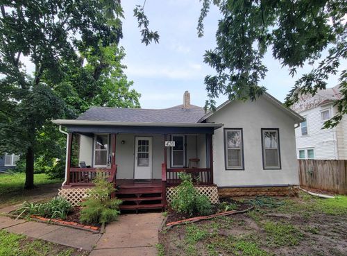 420 N Jefferson Ave, Wellington, KS, 67152-4056 | Card Image