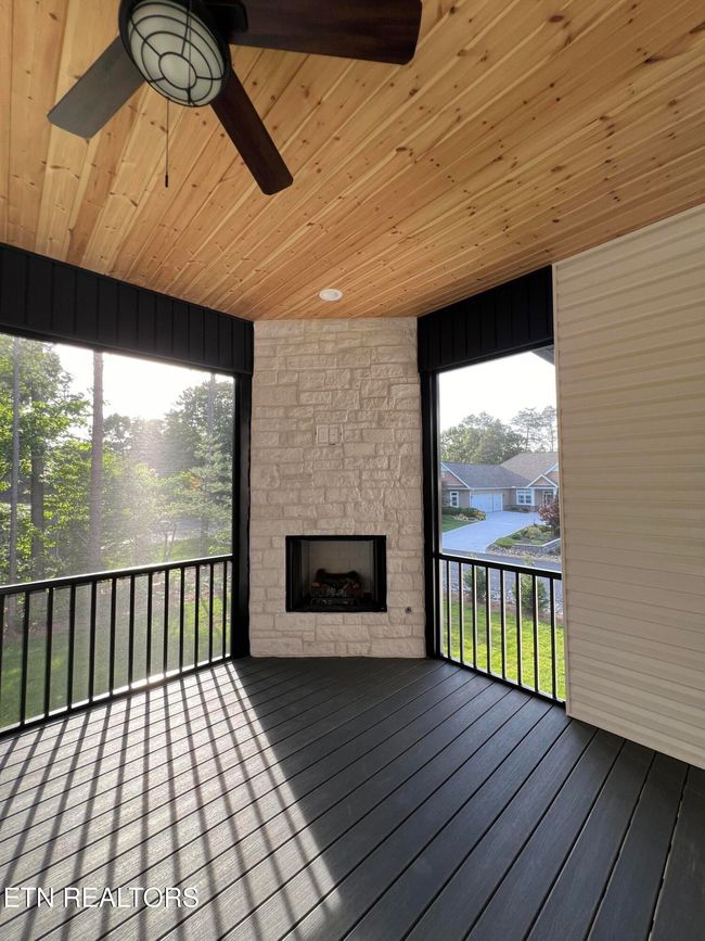 257 Gadusi Way, House other with 3 bedrooms, 3 bathrooms and null parking in Loudon TN | Image 18