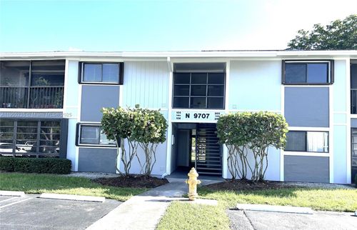 apt-108-9707 Hammocks Blvd, Miami, FL, 33196-1558 | Card Image