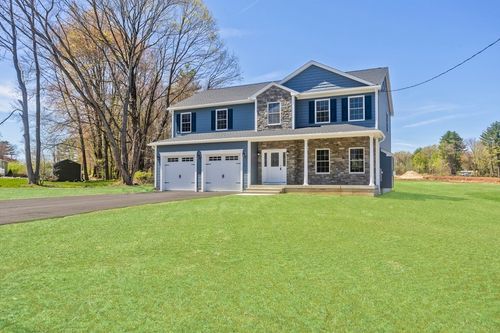 15 Fernwood Dr, East Longmeadow, MA, 01028-1302 | Card Image