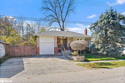 405 Draper St, Norval, ON, L0P1K0 | Card Image