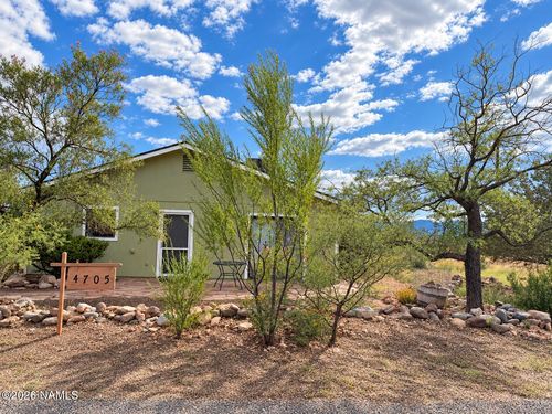 4705 E Kerry Dr, Rimrock, AZ, 86335-5719 | Card Image