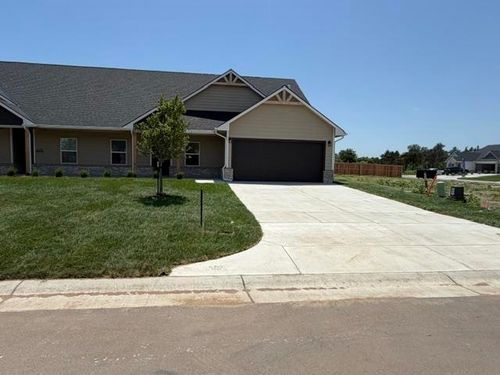 13015 W Thorton St, Wichita, KS, 67201 | Card Image