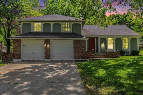 11715 E 60th St, Kansas City, MO, 64133-4322 | Card Image