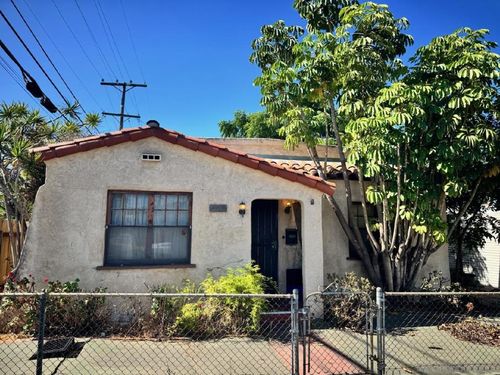 4417 Dwight St, San Diego, CA, 92105-3536 | Card Image