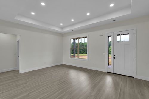 537 Bill Lattimore Rd, Chesnee, SC, 29323-9223 | Card Image