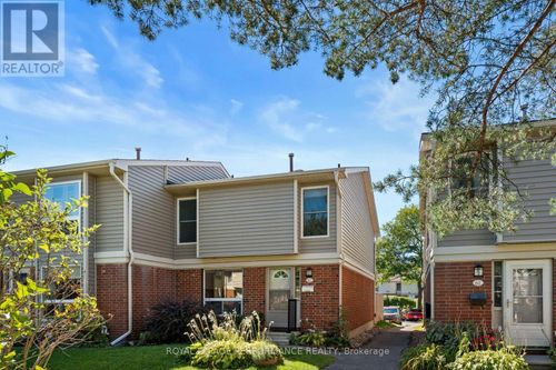62-820 Cahill Drive W, Ottawa, ON, K1V9K4 | Card Image