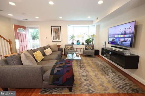 2237 14th St Ne, WASHINGTON, DC, 20018-3501 | Card Image