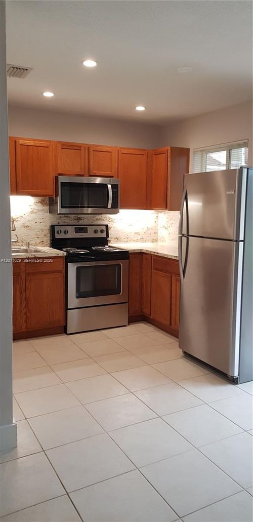 3-818 Tequesta St, Fort Lauderdale, FL, 33312-2552 | Card Image