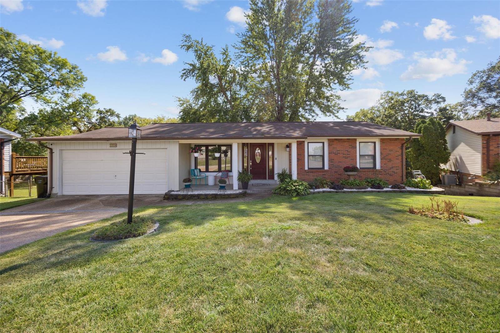 Cherry Bud Ct, Saint Louis, MO 63129