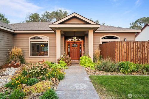 19251 Quail Way, Soap Lake, WA, 98851-9771 | Card Image