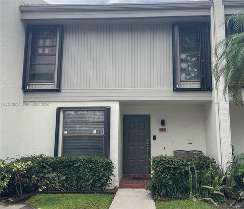 88-9810 Nw 10th St, Pembroke Pines, FL, 33024 | Card Image