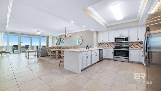 Kitchen | Image 13