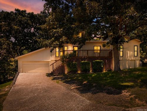6 Desoto Forest Cv, Little Rock, AR, 72212-2354 | Card Image
