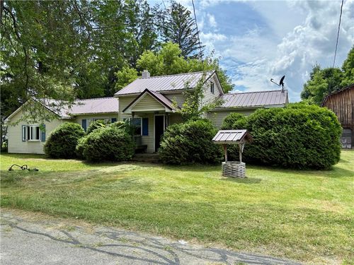 26 N Maple Ave, Avoca, NY, 14809-9424 | Card Image