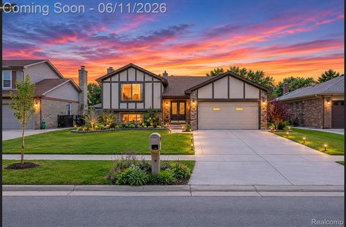 35826 Foothill Dr, Sterling Heights, MI, 48312-4356 | Card Image