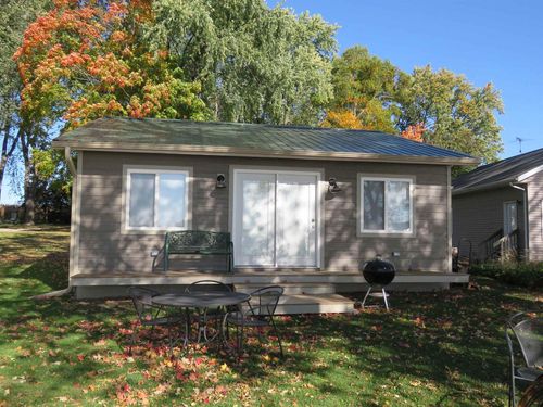 W10397 Blackhawk Trail, FOX LAKE, WI, 53933 | Card Image