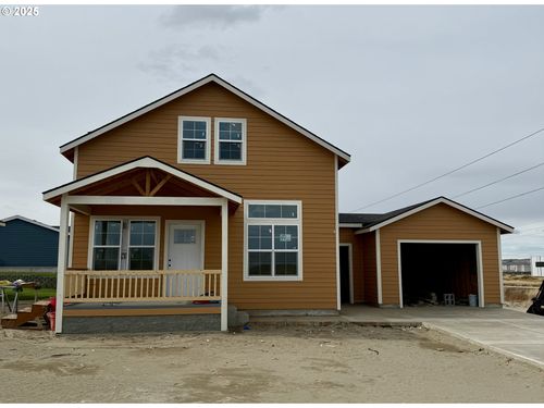 303 Art Kegler Blvd, Boardman, OR, 97818-9751 | Card Image