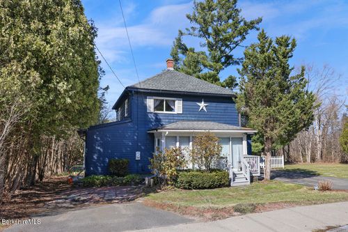 31 E Housatonic St, Dalton, MA, 01226-1926 | Card Image
