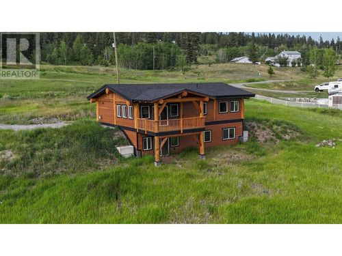 2976 Golddigger Dr, 150 Mile House, BC, V2G | Card Image