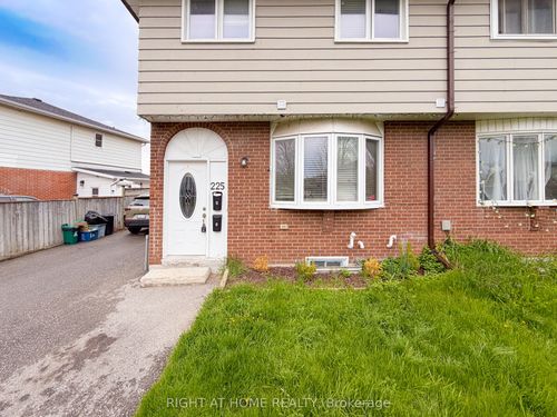 upper-225 Kinmount Cres, Oshawa, ON, L1J3T8 | Card Image