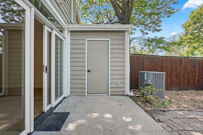 4640 Gary Pl, Townhouse with 2 bedrooms, 3 bathrooms and null parking in Tulsa OK | Image 32