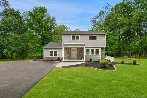 276 Agor Ln, Mahopac, NY, 10541-1332 | Card Image