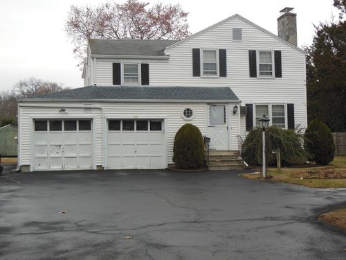 43 Gaymoor Drive, Stamford, CT, 06907 | Card Image