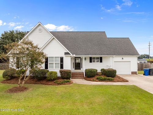 2629 Rosewood Dr, Winterville, NC, 28590-9171 | Card Image