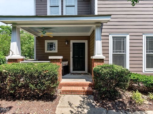 1050 Milk Paint Aly, Apex, NC, 27502-4977 | Card Image