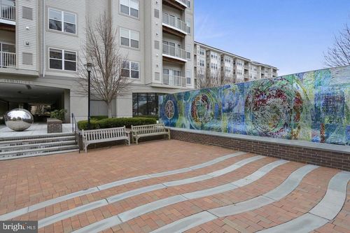 309-8045 Newell St, SILVER SPRING, MD, 20910-4891 | Card Image