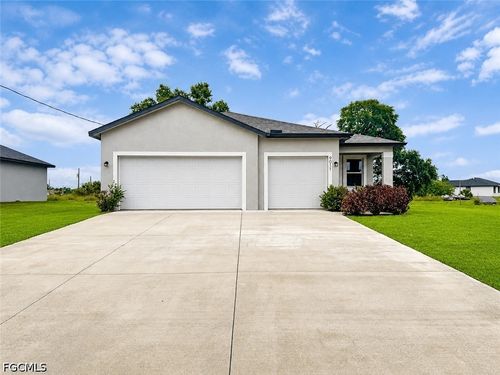 9011 Penny Cir, LABELLE, FL, 33935-5428 | Card Image