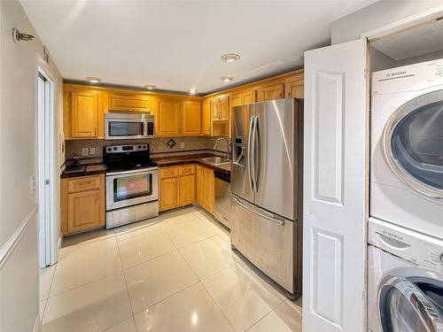 apt-406-3520 Oaks Way, Pompano Beach, FL, 33069-5379 | Card Image