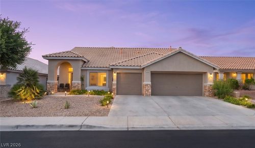 686 Pansy Pl, Henderson, NV, 89052-2833 | Card Image