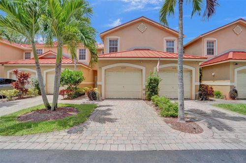 4059 Crystal Lake Dr, Deerfield Beach, FL, 33064-1255 | Card Image